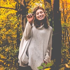 Meet your Posher, Julia